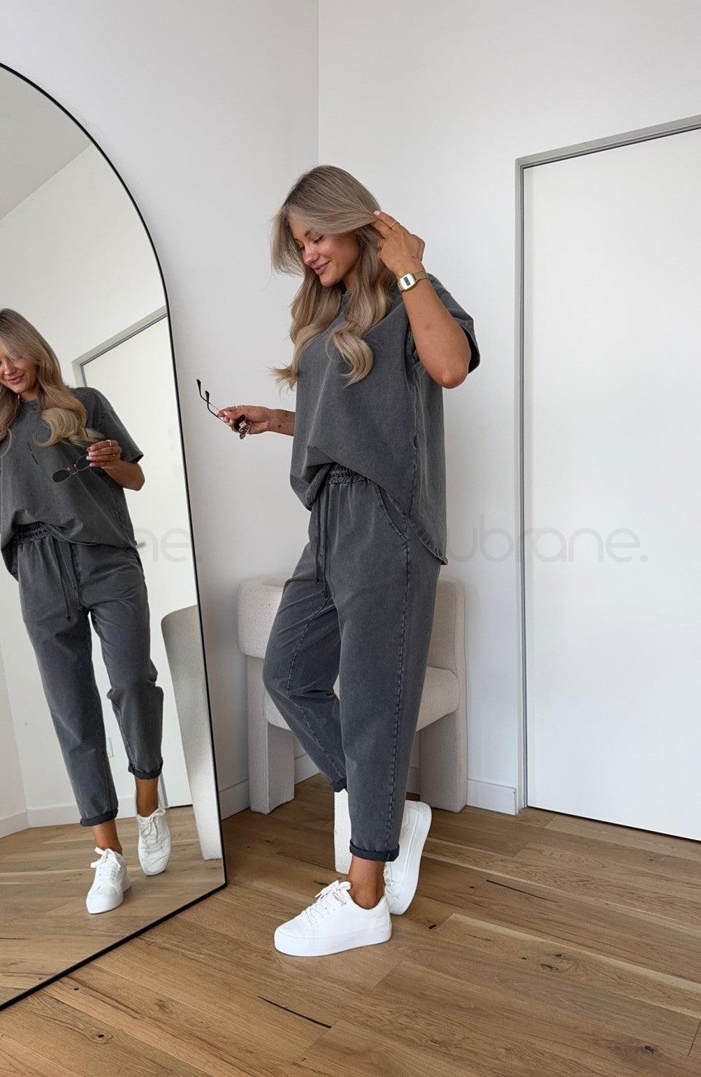 Jette Lounge Set – Stilfuld Komfort til Hjemme og Ude